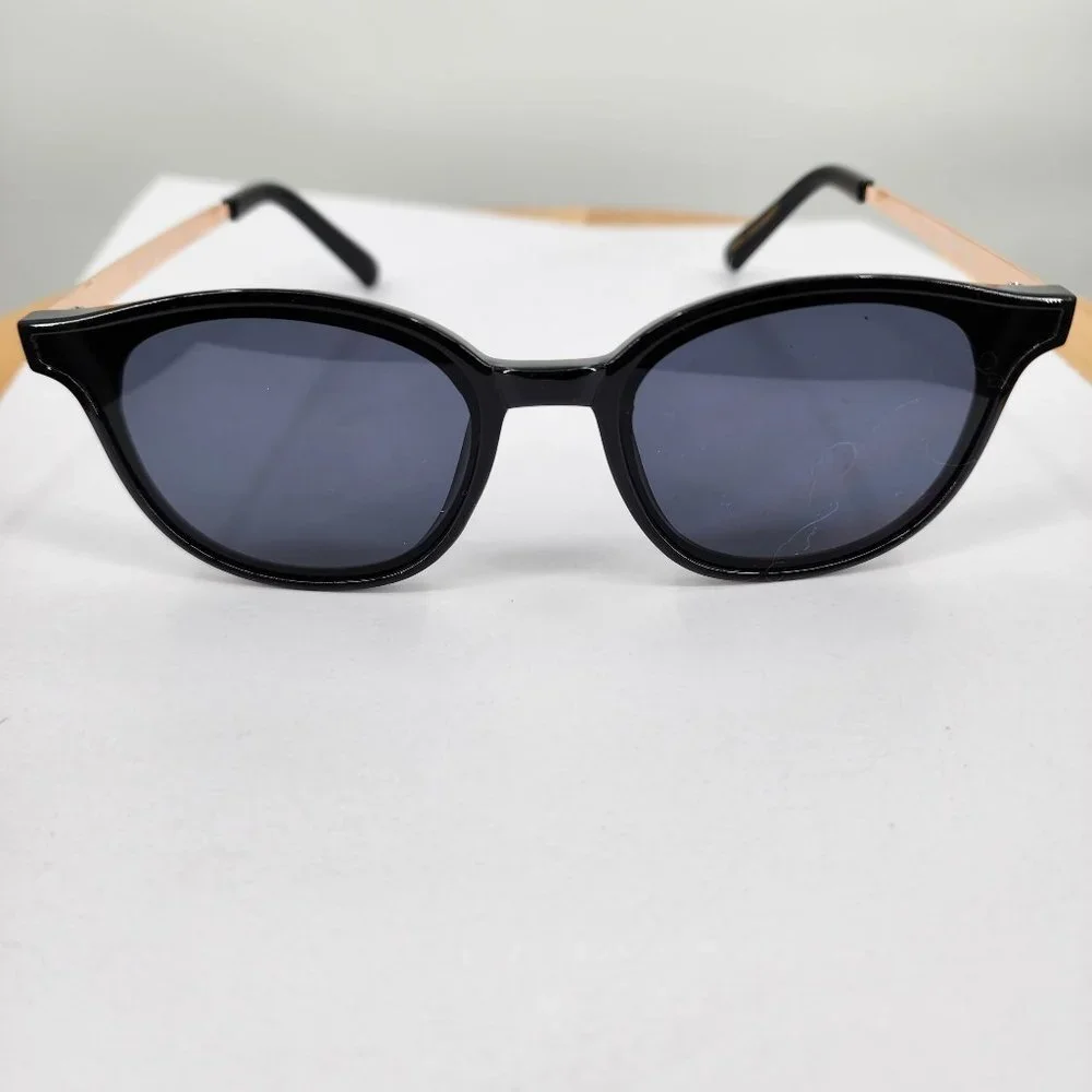 SIMPLY SOUTHERN Black Frame Cats Eye Sunglasses‎ Sunnies 9018 NWT